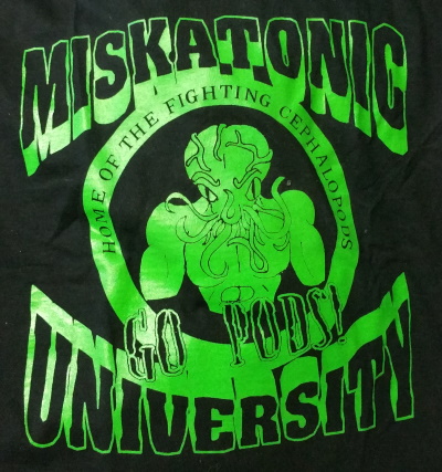 Miskatonic University Fighting Cephalopods (Aard) T-Shirt - Click Image to Close