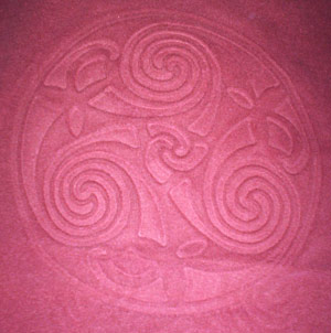 Celtic Spiral Embossed Shirt - Click Image to Close