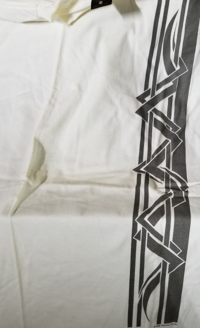 Tribal Line T-Shirt - Click Image to Close